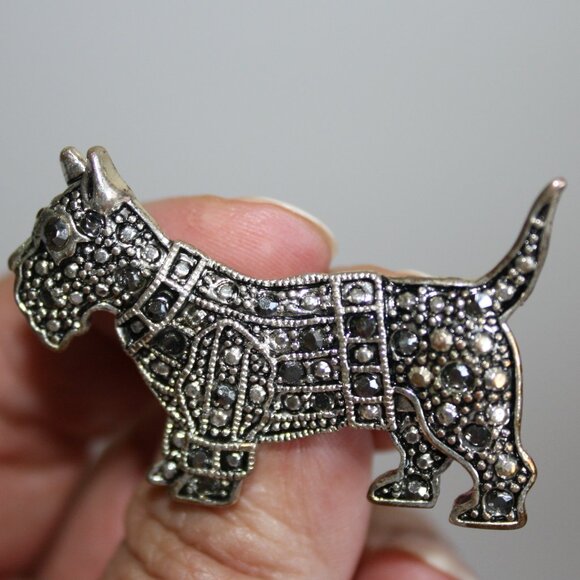 Vintage Marcasite Scottish Terrier Brooch Jewelry Dog lovers - Picture 4 of 4